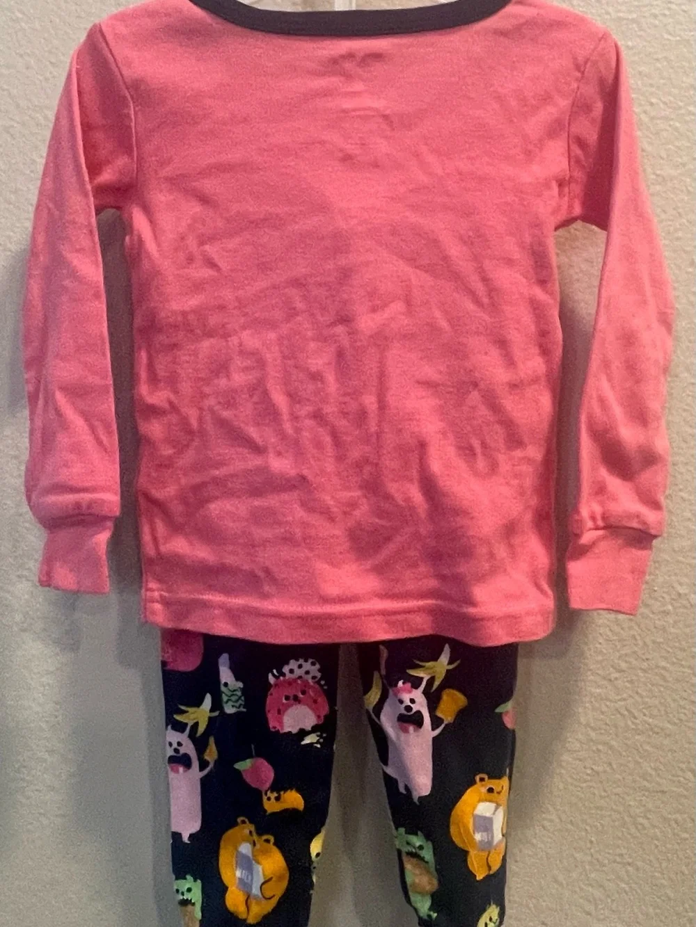 The Children's Place Pink and Black 'Snacks' Character Pajama Set